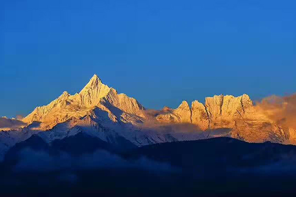 拉薩-納木錯-林芝-波密-崗云杉林-米堆 -然烏湖7晚8日