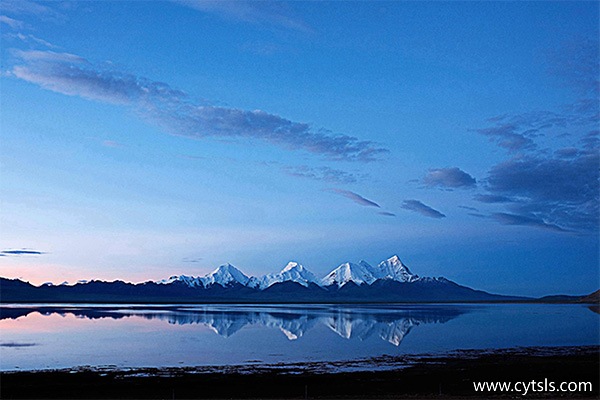 西藏旅游自助游