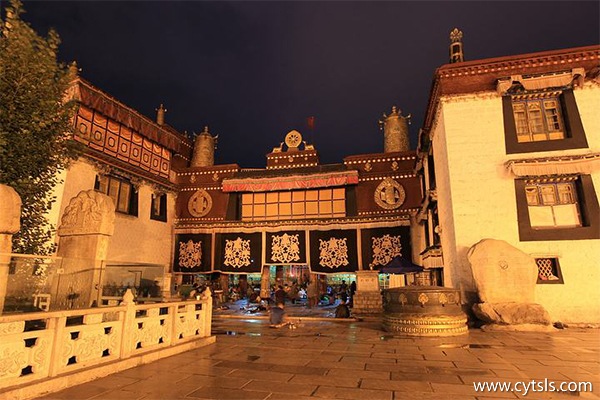 去西藏玩要多少錢