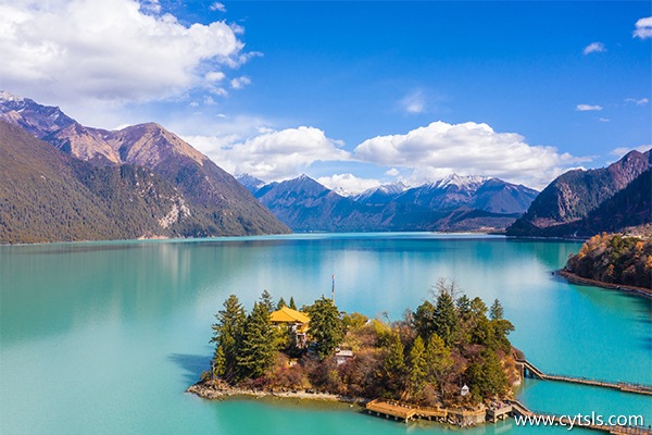 巴松錯值得游玩嗎