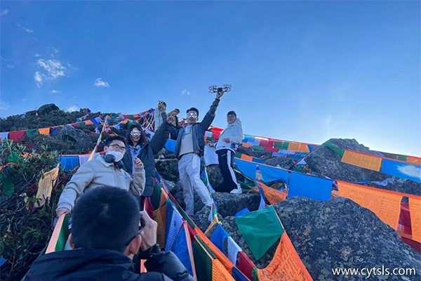 西藏旅游必去景點