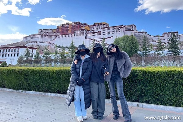 去西藏旅行3個人需要多少錢