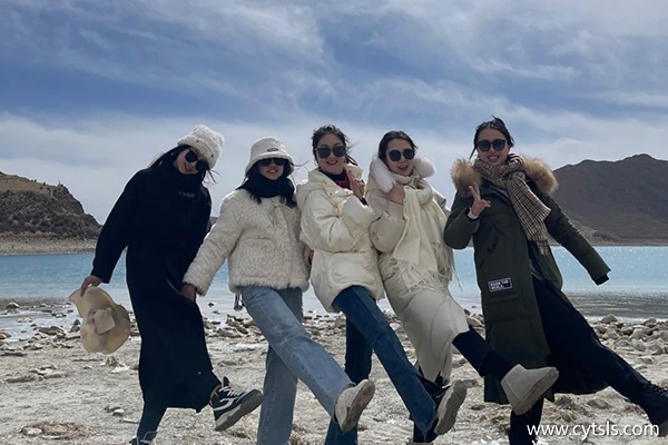 4月份在西藏旅游冷嗎