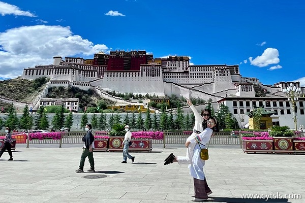 三月去西藏旅游要帶多少錢
