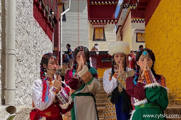 4個(gè)人西藏7天游費(fèi)用大概多少