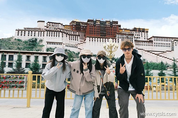 暑假西藏旅游一個星期要多少錢