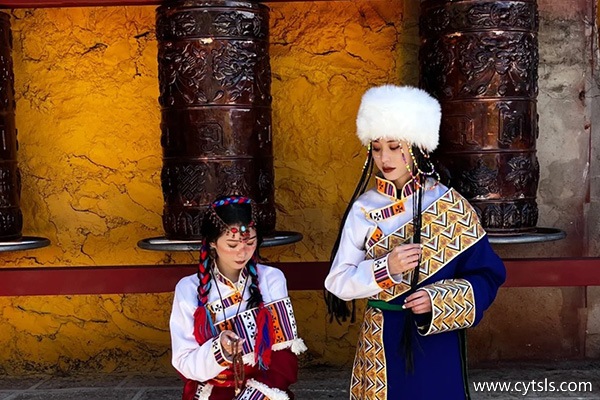 烏魯木齊去西藏七日游要多少預算