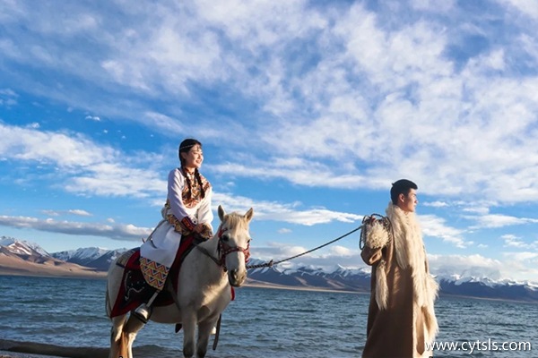 火車去拉薩玩七天大概多少錢