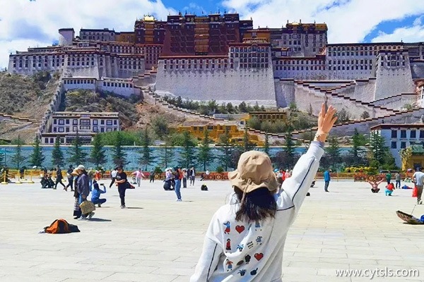 到西藏旅游一周跟團多少錢